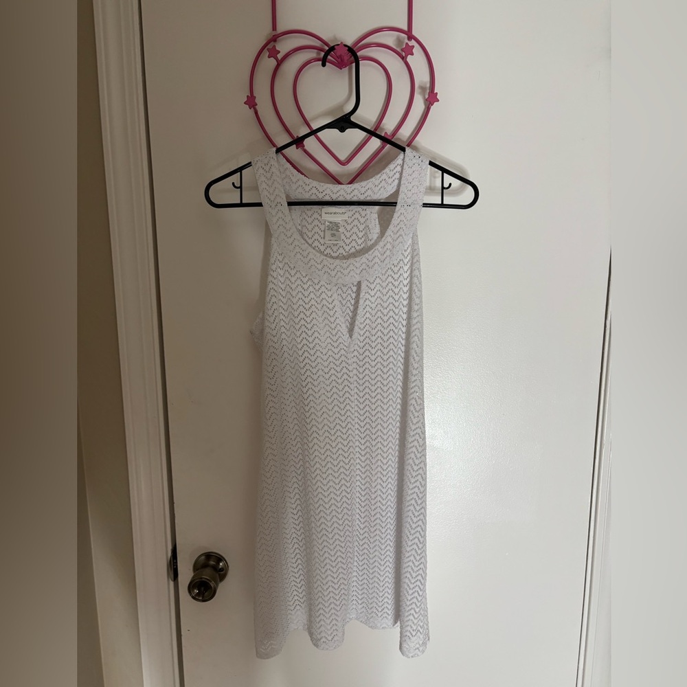 (Wearabouts) White Sleeveless Swim cover